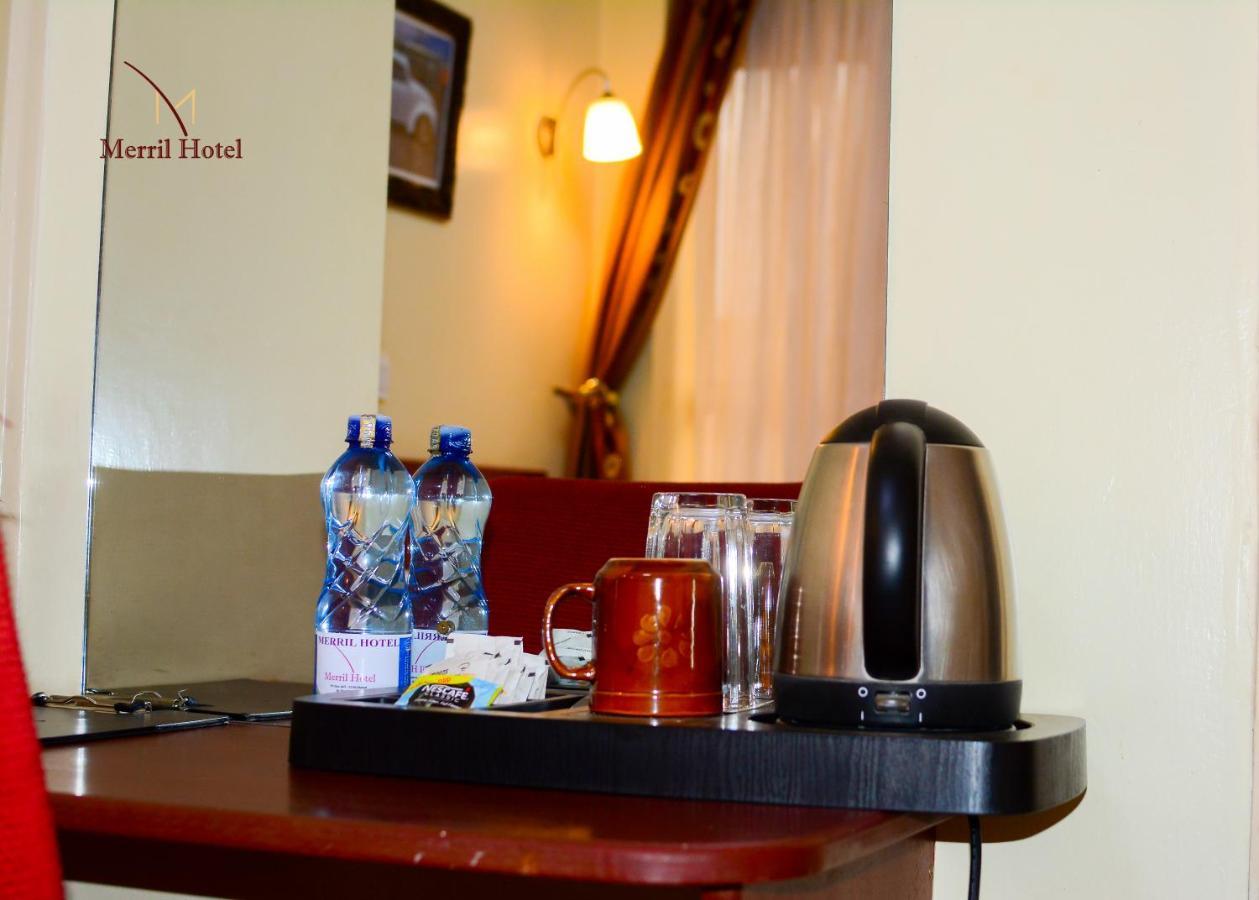 Merril Hotel Елдорет Екстериор снимка