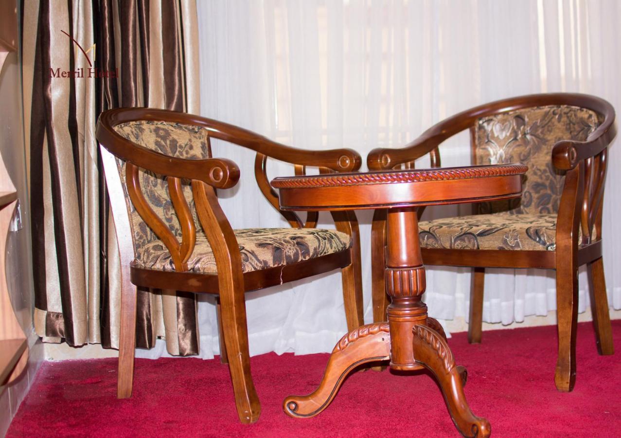 Merril Hotel Елдорет Екстериор снимка